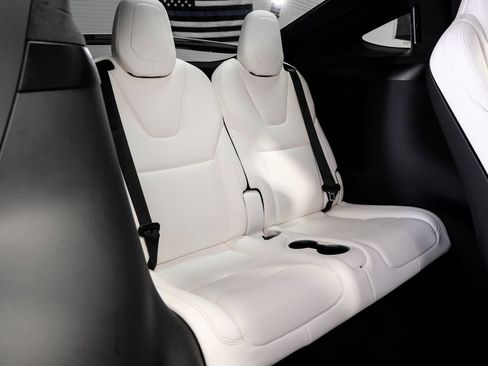 Used 2020 Tesla Model X Long Range image 46