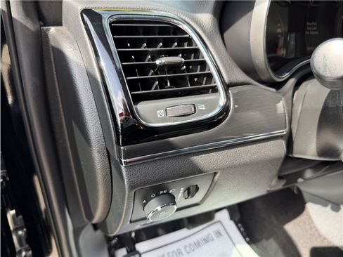 Used 2019 Jeep Grand Cherokee Trailhawk w/ Trailhawk Luxury Group AWD/4WD image 41