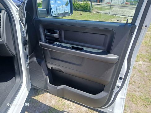 Used 2021 RAM 1500 Tradesman w/ Chrome Plus Package RWD image 16