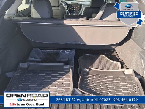 Certified 2025 Subaru Outback Limited image 9