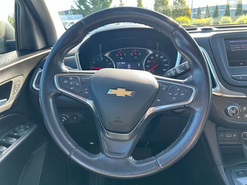 Used 2020 Chevrolet Equinox LT AWD/4WD image 22