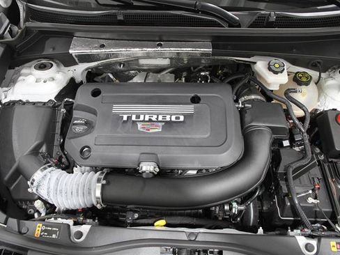 Used 2024 Cadillac XT4 Sport w/ Cold Weather Package image 20