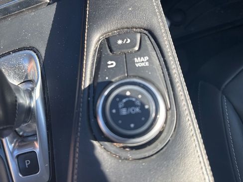 Used 2020 INFINITI QX50 Luxe w/ Navigation Package image 20