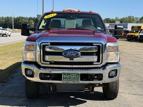Used 2014 Ford F250 XLT w/ Snow Plow Prep Package image 9