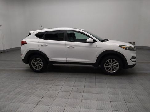 Used 2017 Hyundai Tucson SE image 11