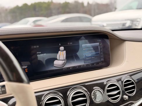 Used 2020 Mercedes-Benz S 560 4MATIC Sedan image 56