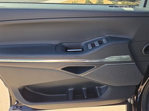 New 2026 Lincoln Navigator L Reserve w/ Jet Appearance Package image 13