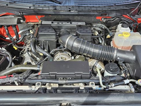 Used 2011 Ford F150 Raptor image 13