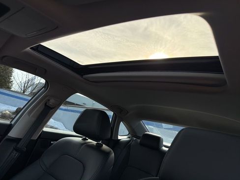 Certified 2023 Honda Civic Touring image 10