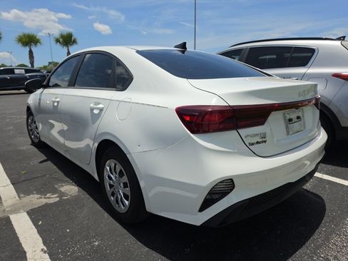 Certified 2023 Kia Forte LX FWD image 11