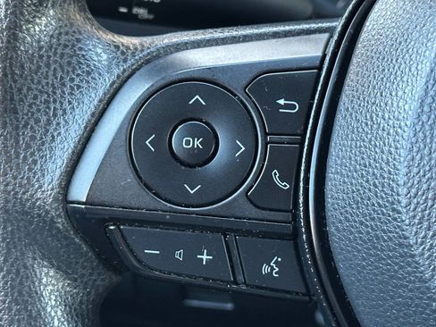 Used 2023 Toyota Corolla LE image 30