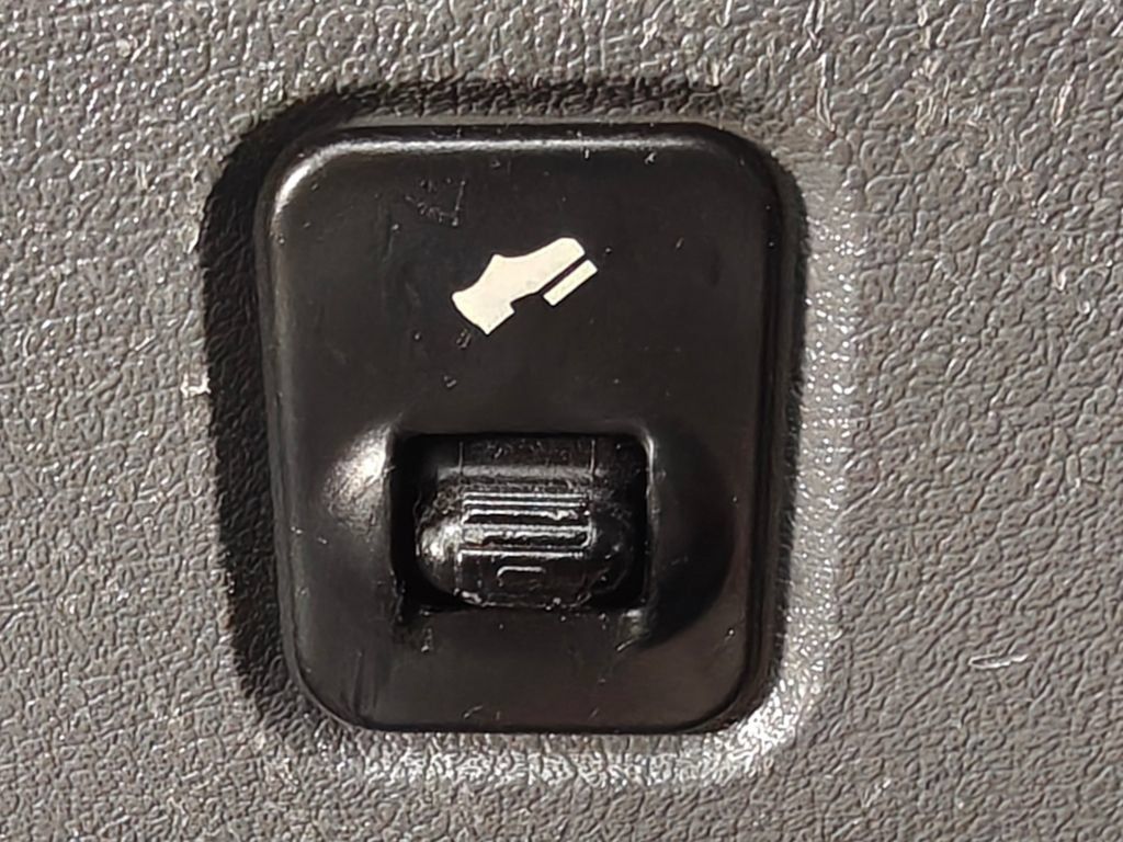 Used 2007 Dodge Ram 3500 Truck Laramie RWD image 9