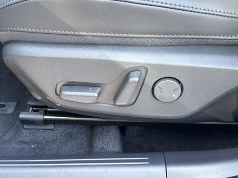 New 2026 Kia Niro Wind FWD image 21