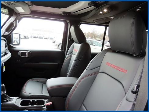 New 2026 Jeep Gladiator Rubicon image 15
