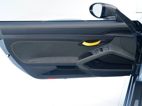 Used 2025 Porsche 718 Boxster Spyder RS image 24