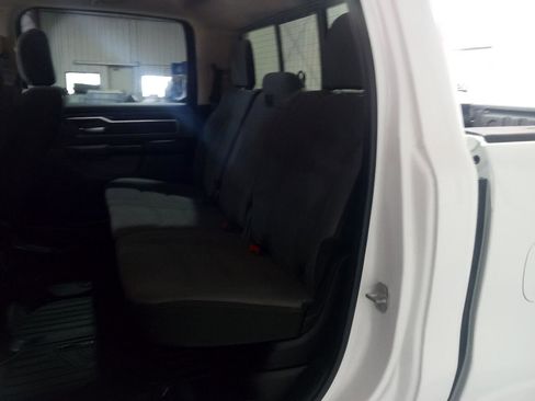 Used 2019 RAM 1500 Big Horn image 7