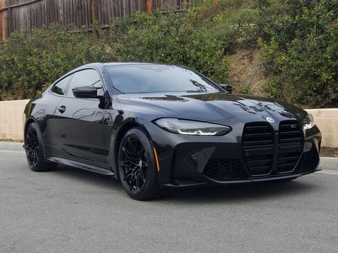 Used 2023 BMW M4 xDrive Competition w/ Executive Package image 2