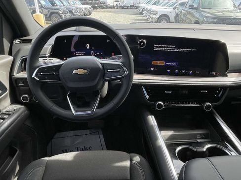 Used 2025 Chevrolet Tahoe LS image 21