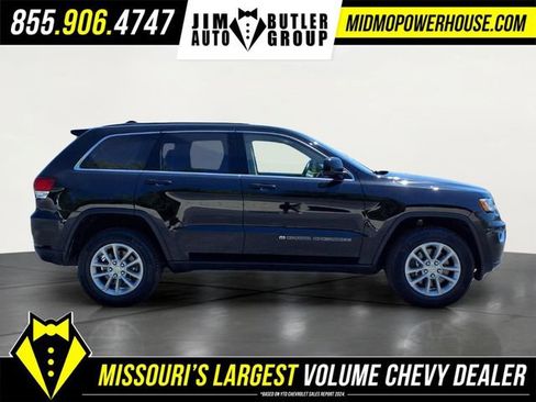 Used 2022 Jeep Grand Cherokee Laredo E AWD/4WD image 2