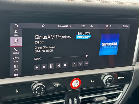 Certified 2022 Porsche Macan S image 21