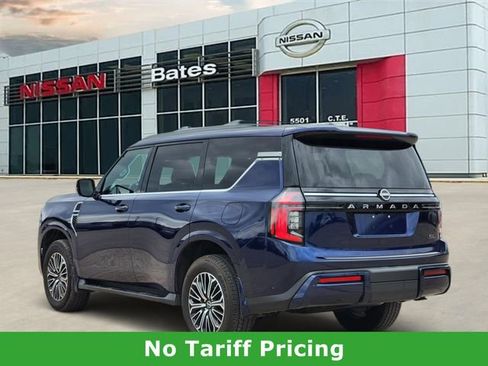 Used 2025 Nissan Armada SL image 5