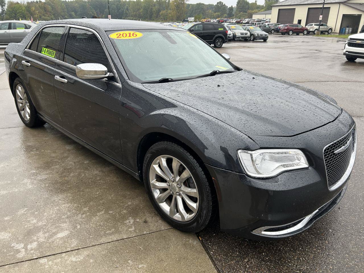 Used 2016 Chrysler 300 Limited AWD/4WD image 3
