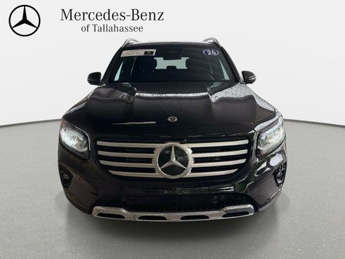 Used 2026 Mercedes-Benz GLB 250 image 2