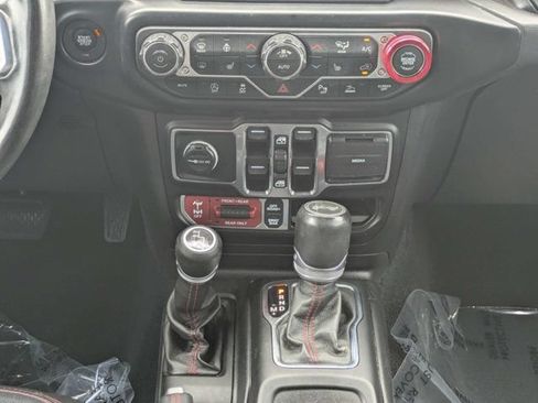 Used 2021 Jeep Wrangler Unlimited Rubicon AWD/4WD image 19