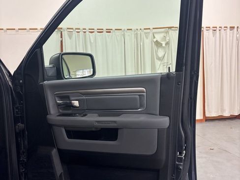 Used 2014 RAM 1500 Big Horn image 29