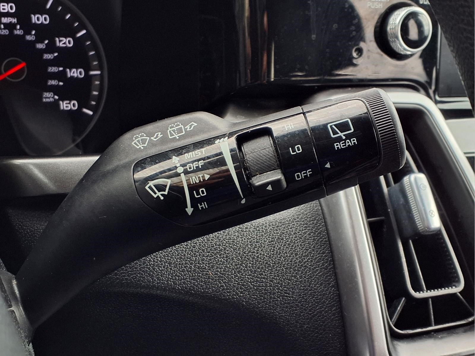 Used 2022 Kia Sorento LX FWD image 24