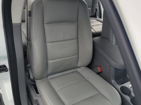 Used 2006 Ford Freestyle SEL image 22