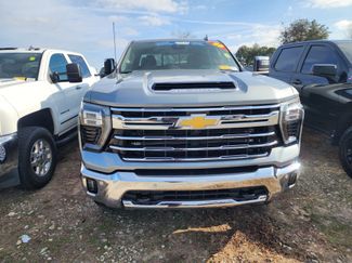 Used 2025 Chevrolet Silverado 2500 LTZ w/ LTZ Convenience Package video 2