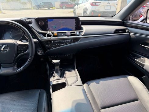 Used 2020 Lexus ES 350 w/ Premium Package FWD image 21