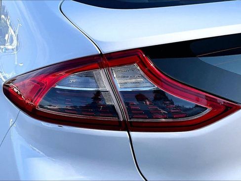 Used 2017 Hyundai Ioniq Limited FWD image 24