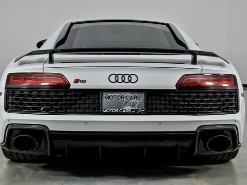 Used 2020 Audi R8 V10 performance image 11