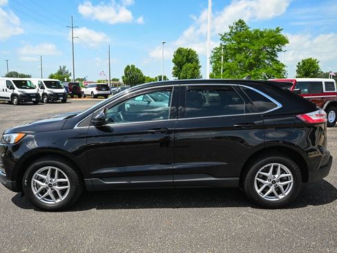 Used 2023 Ford Edge SEL w/ Convenience Package AWD/4WD image 8