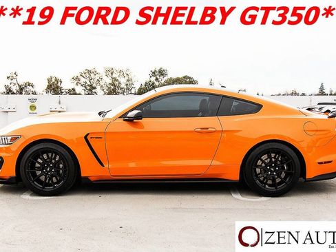 Used 2019 Ford Mustang Shelby GT350 w/ Technology Package image 5