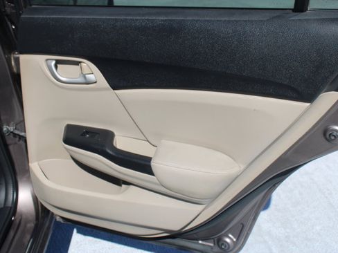 Used 2014 Honda Civic LX image 14