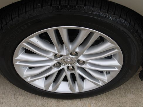 Used 2016 Lexus ES 350 image 31