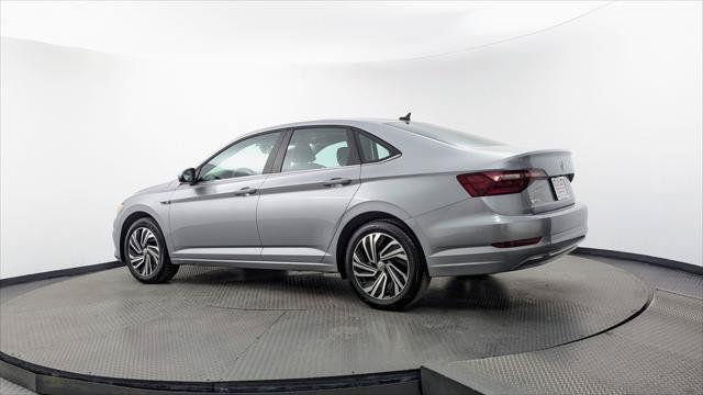 Used 2020 Volkswagen Jetta SEL FWD image 6