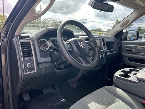 Used 2014 RAM 1500 Express image 10
