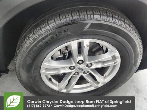 Used 2024 Ford Explorer XLT w/ Equipment Group 202A image 34