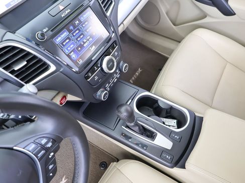 Used 2016 Acura RDX FWD w/ Technology Package image 40