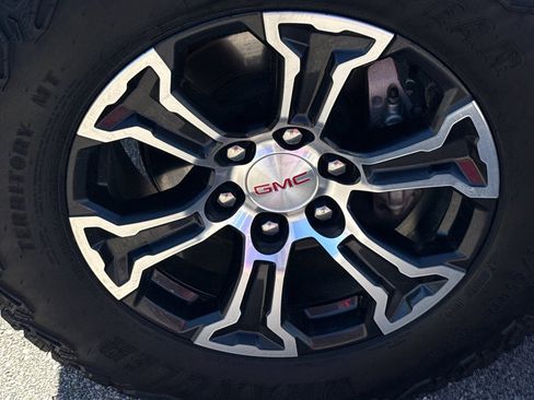 Used 2023 GMC Canyon AT4 w/ Canyon Safety Plus Package image 10