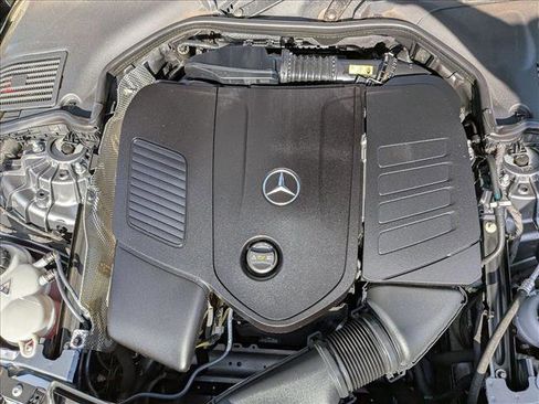 New 2025 Mercedes-Benz C 300 4MATIC Sedan image 16