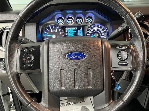 Used 2014 Ford F250 Lariat w/ Lariat Interior Package AWD/4WD image 26