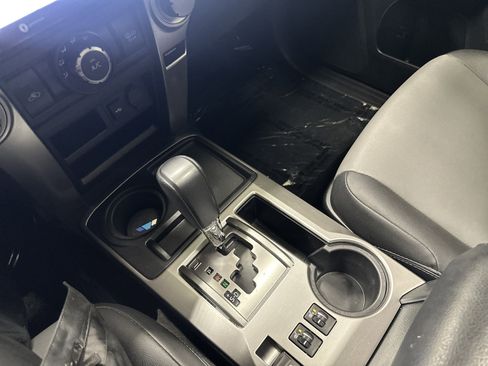 Used 2022 Toyota 4Runner SR5 Premium w/ Moonroof Package image 26