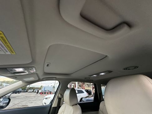 Used 2023 Kia Telluride EX image 13