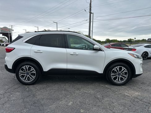 Used 2020 Ford Escape SEL AWD/4WD image 6