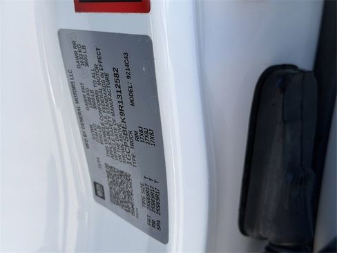 Certified 2024 Chevrolet Colorado W/T w/ WT Convenience Package II image 27